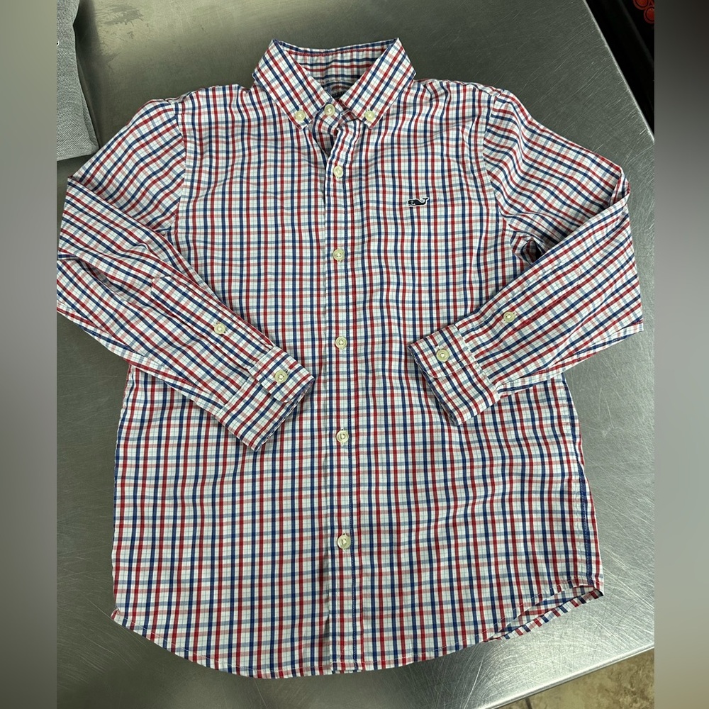Vineyard vines boys button up top size 6 youth